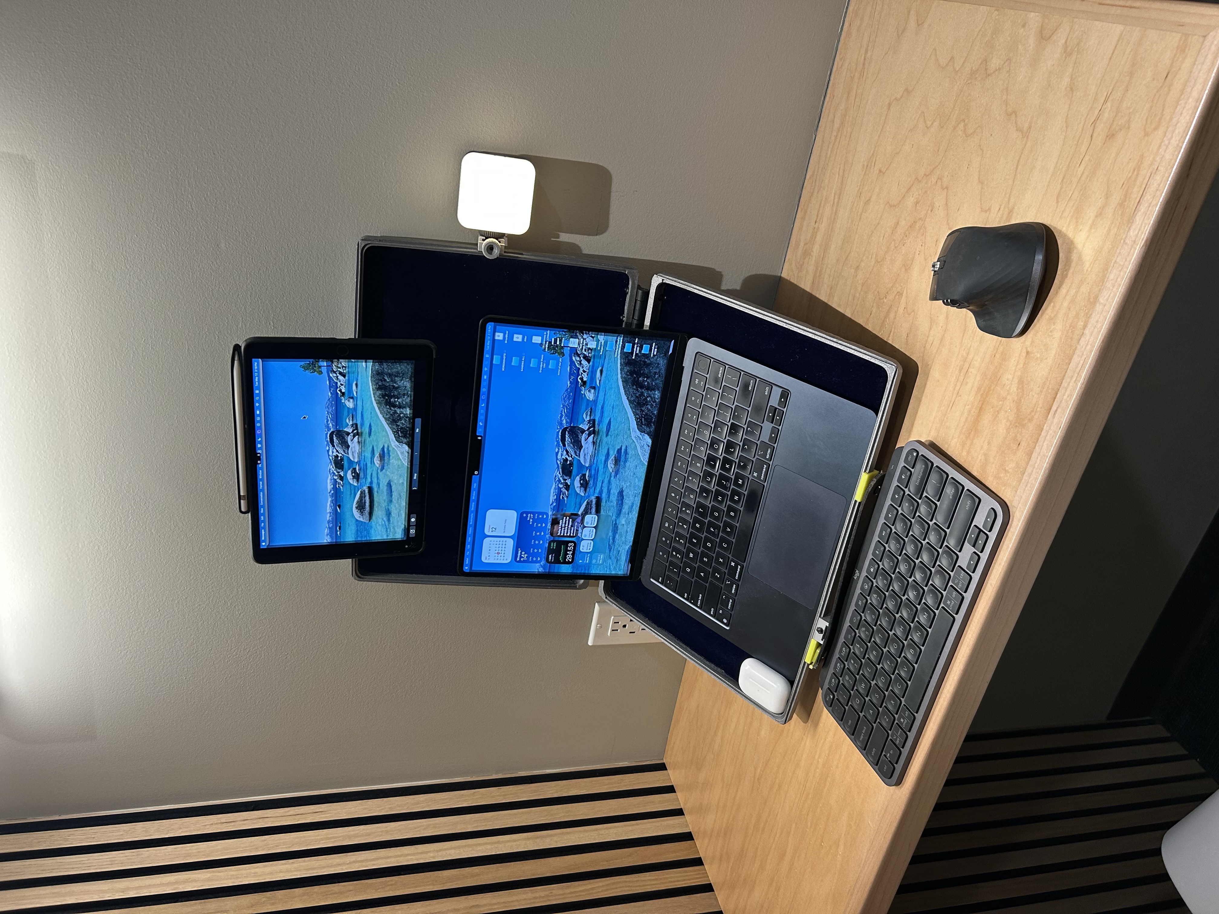 M∆NTLE deployed workstation